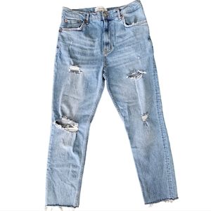 ZARA Woman Medium Light wash Distressed Raw Hem Medium Rise Jeans
